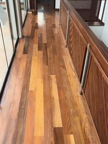 Assoalho de Ipê 10cm TG4 em composição residencial