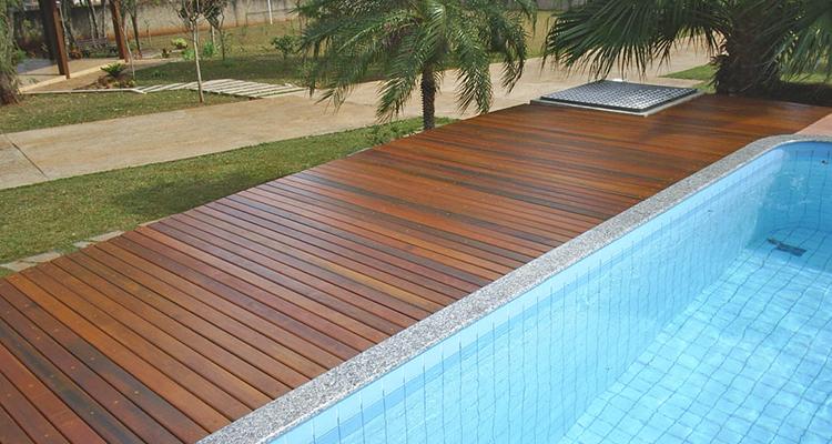 Detalhe do Deck de Itaúba 7cm em madeira maciça