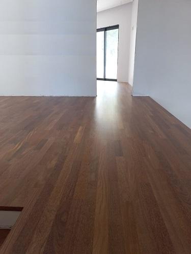 Ambiente com Assoalho de Sucupira 6,5cm TG4